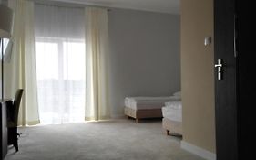 Hotel Ostoja